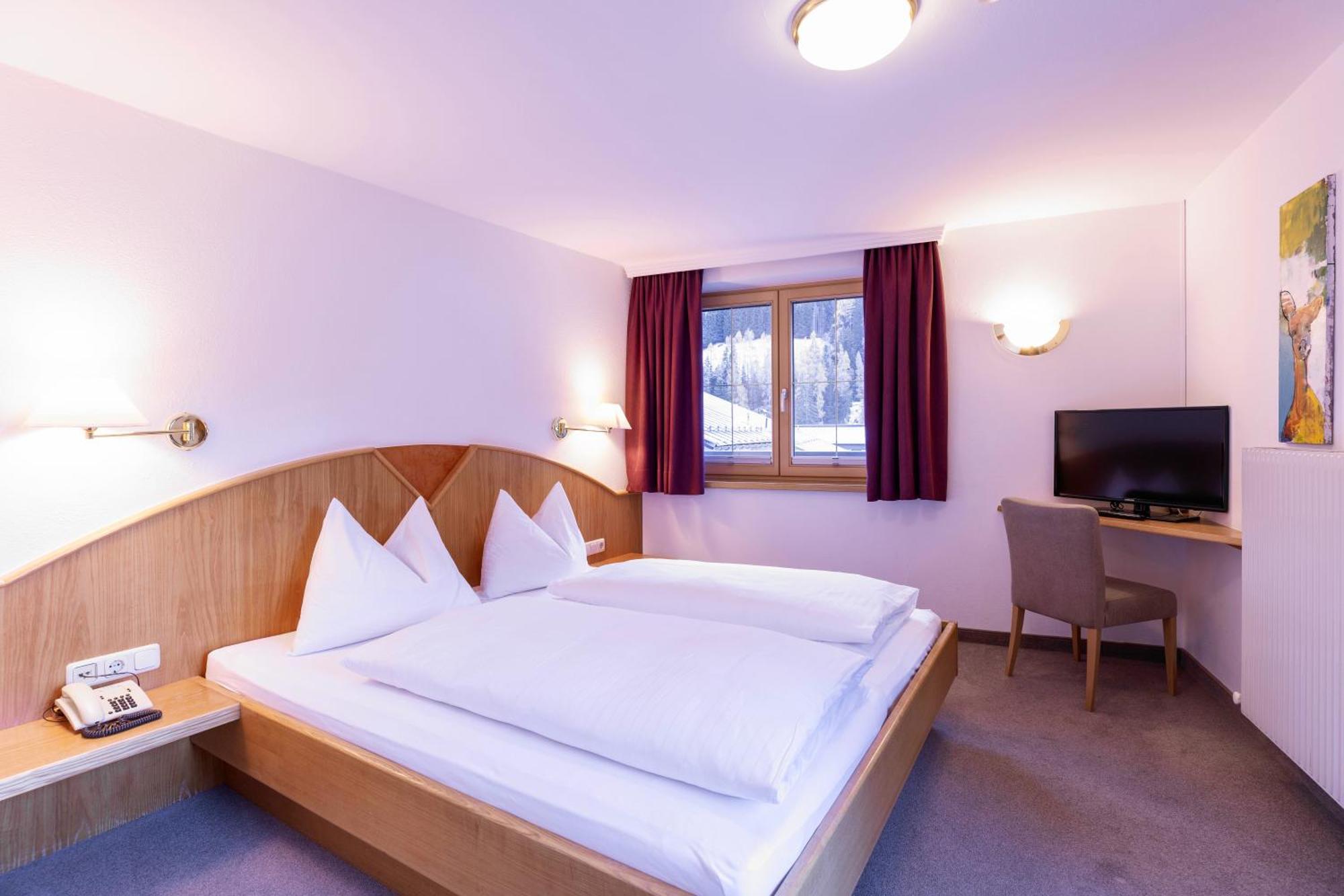 Goldenes Kreuz B&B St. Anton am Arlberg Exterior foto